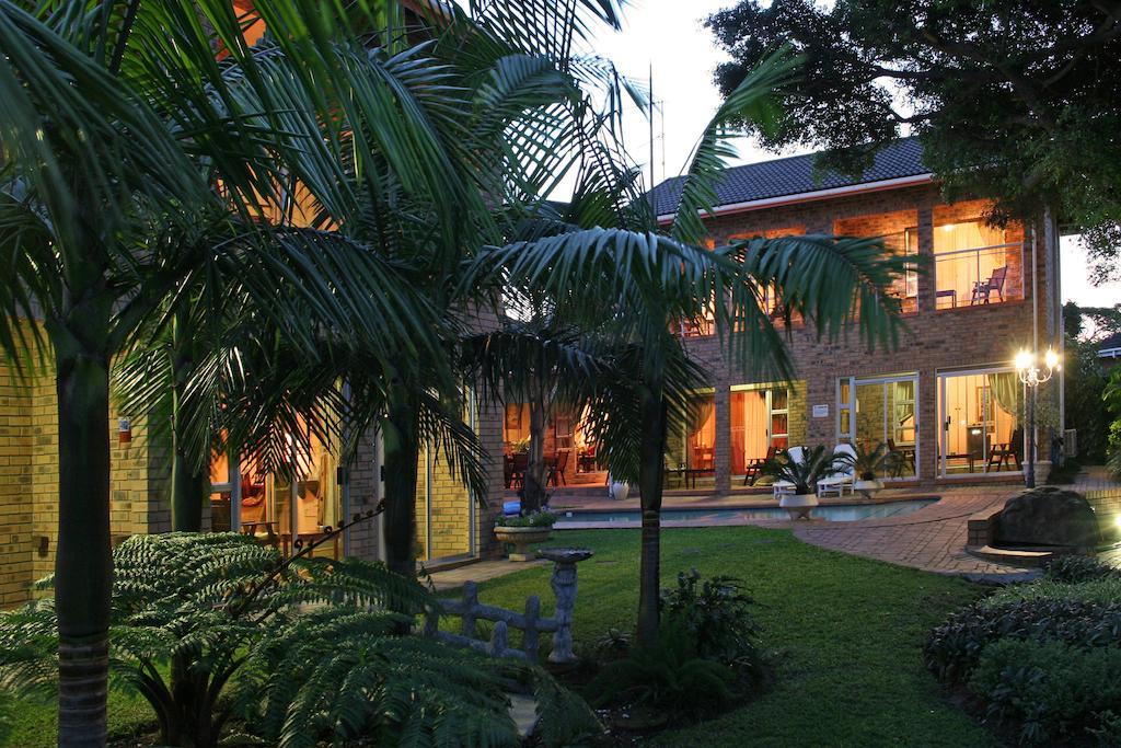 Duneside Guest House Richards Bay Exterior foto
